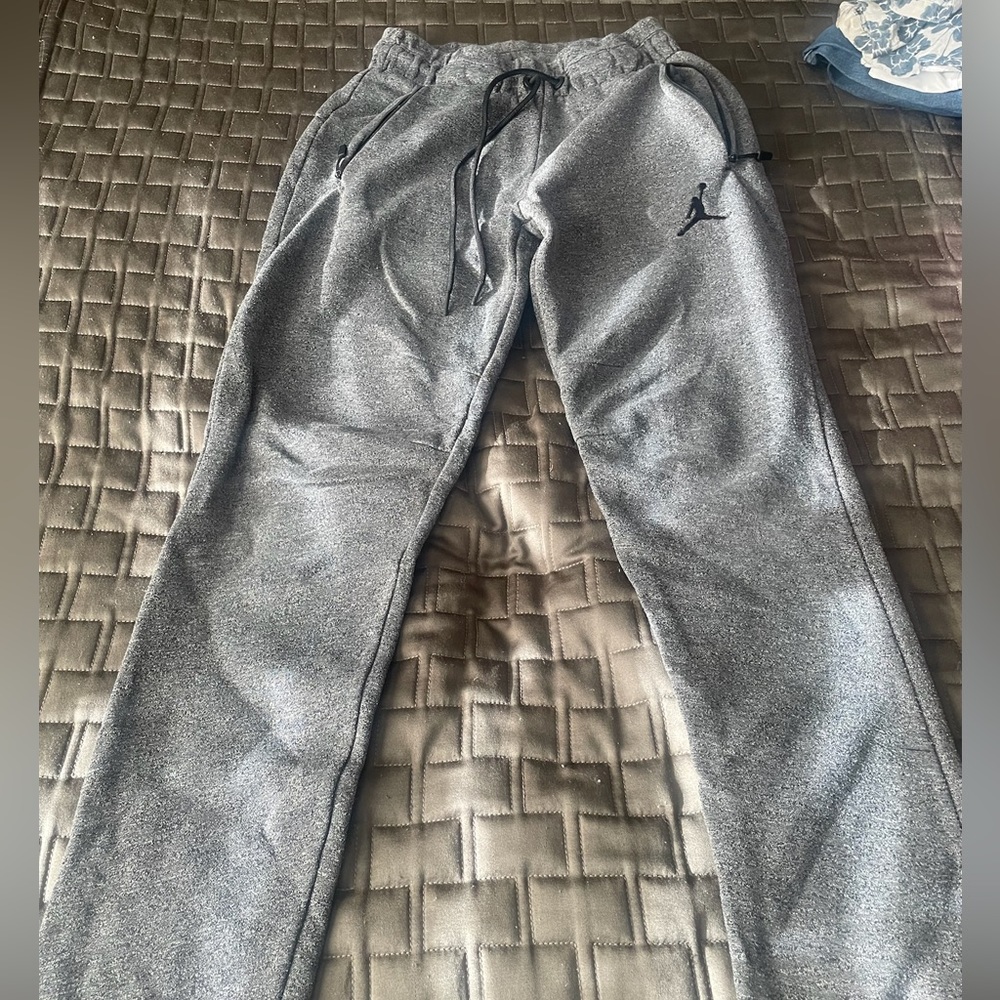 Men’s NIKE grey sweatpants